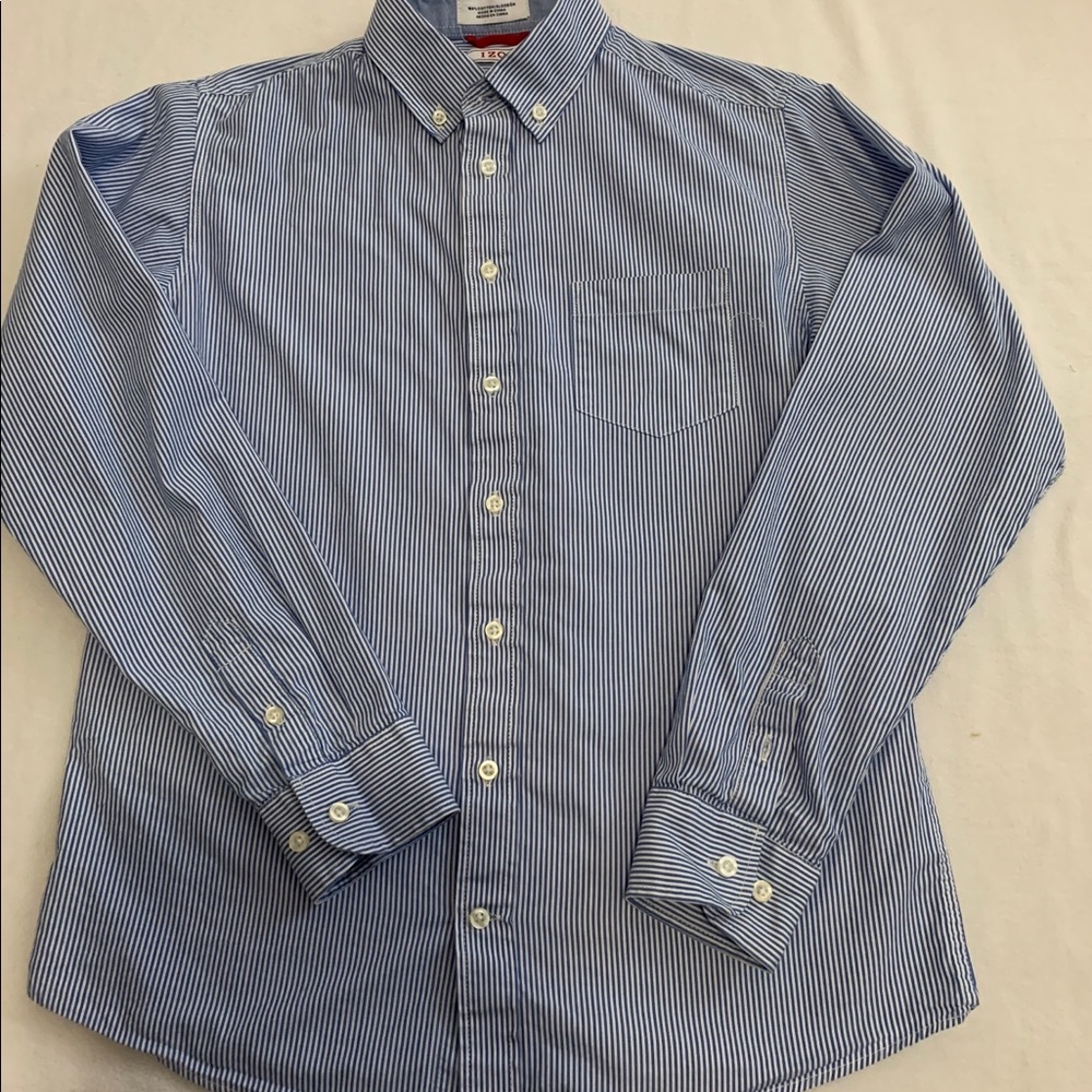 NWOT. Izod dress  shirt for boys. Button down.
